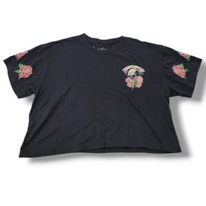 Weekend Warrior Top Size Large L Crop Top Skull And Roses Graphic Print T-Shirt